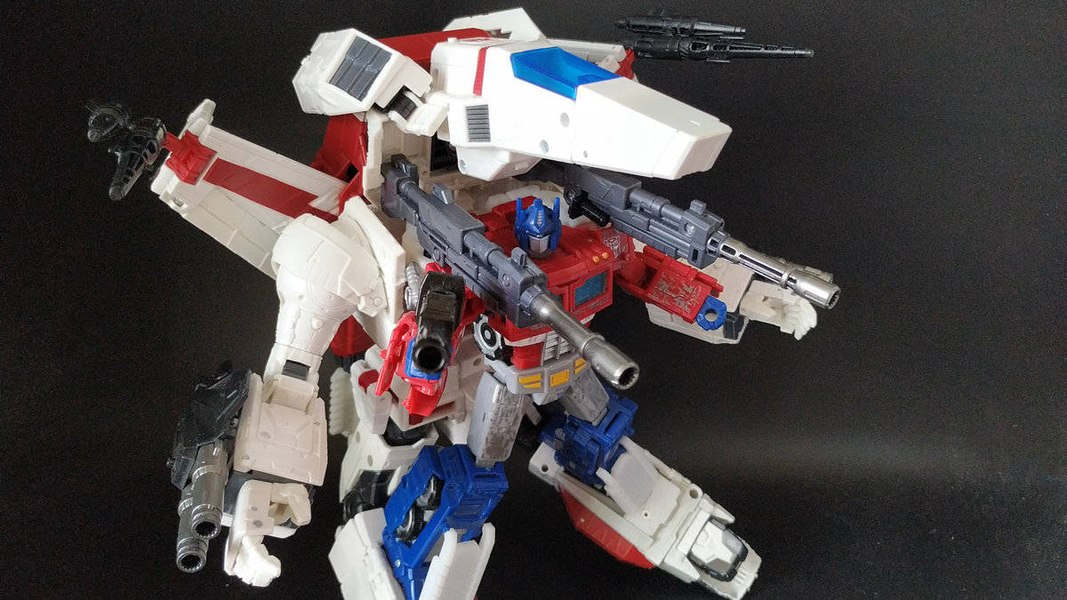 transformers combiner wars jetfire